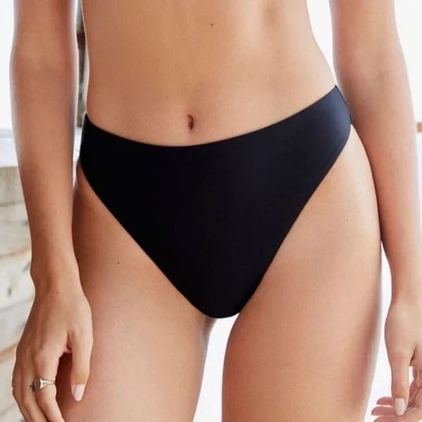 Beach Riot Black High-Waisted Bikini Bottom - Image 3
