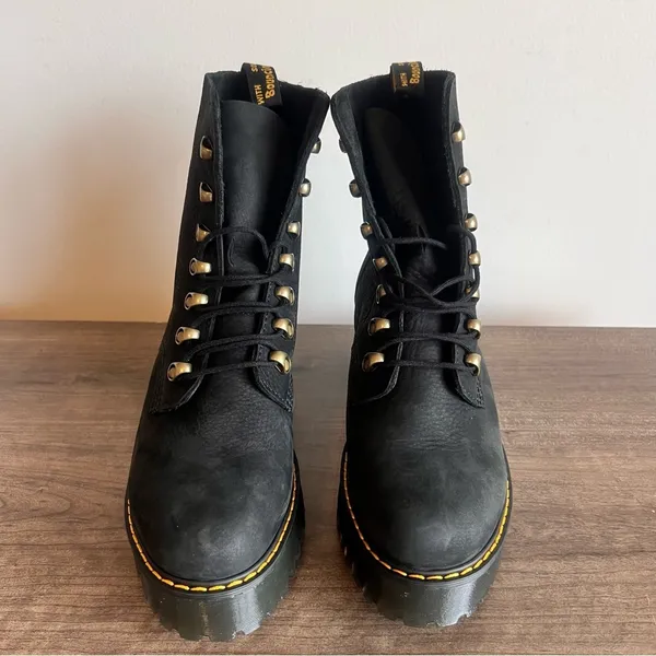 DR. MARTENS NEW Women's Leona Black Nubuck Leather Boot Size 9 #242631 - Image 2