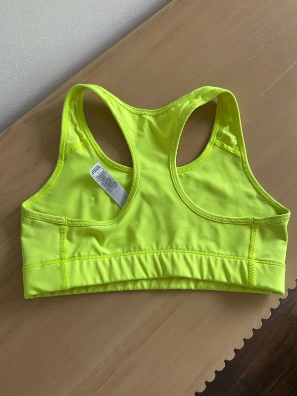 Nike Women's Swoosh Medium Support Padded Sports Bra - Image 2