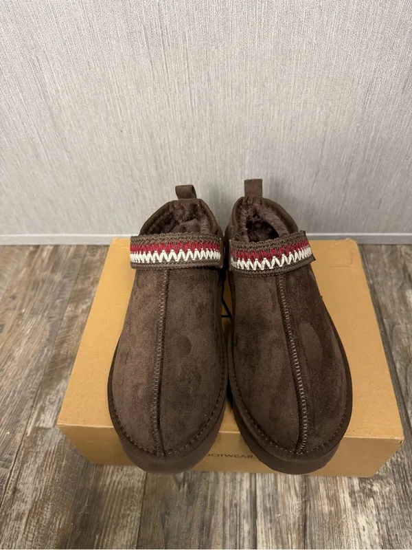 Women’s Brown FauxSuede Slip-On Loafers with Red & White Accent Strap Size 9 - Image 16