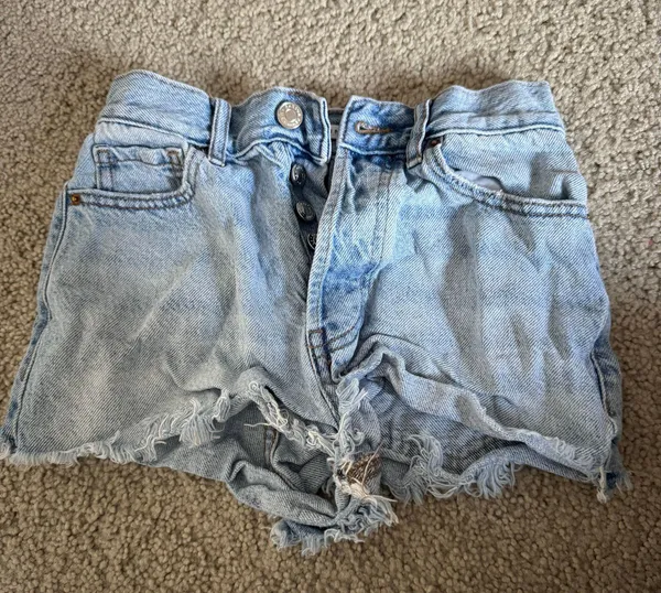 PacSun Light Wash Denim Shorts - Image 3