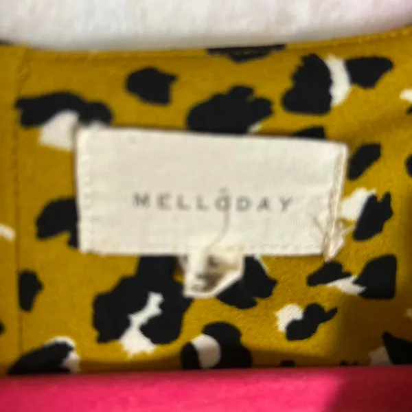 Melloday Leopard Print Blouse Womens Large Mustard Yellow V-Neck Puff Sleeve Top - Image 3