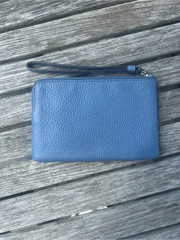 Coach Blue Pebbled Leather Wristlet with Starburst Applique - Image 2
