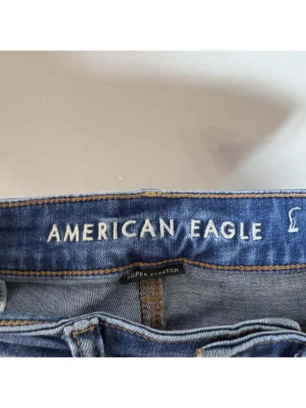 American Eagle Super Stretch Midi Denim Shorts Womens 2 Distressed Cuffed Hem - Image 3