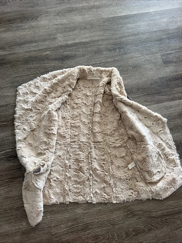 Anthropologie Brigitte Bailey faux suede fur shearling vest brown beige small NWOT - Image 5