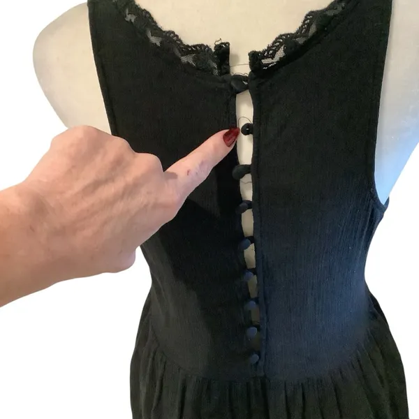 Kendall & Kylie Black Lace Detail Top - Image 9