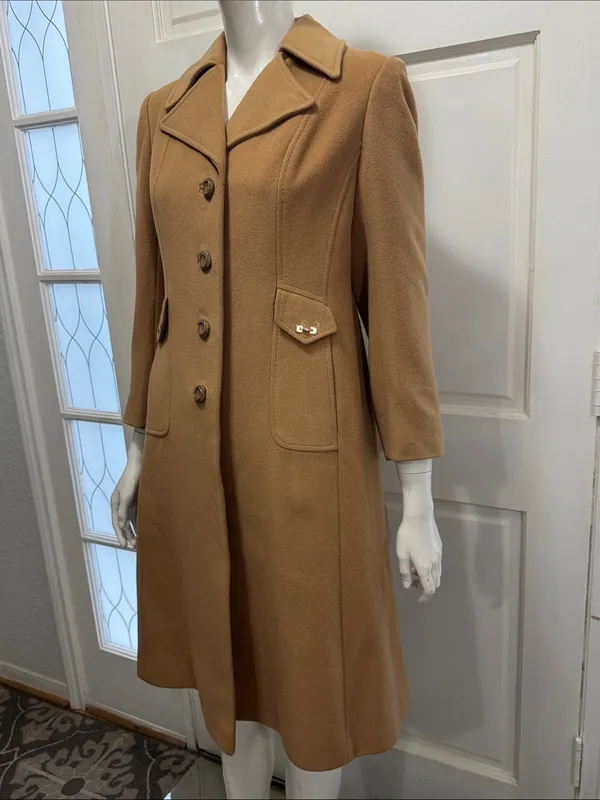Vintage 1970s 100% Cashmere Metallic Dome Buttons Tailored A-Line Coat - Image 5