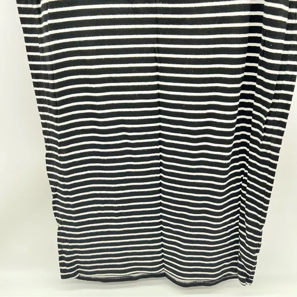 Old Navy Black and White Striped Jersey Knit Pencil Skirt-Size L - Image 3