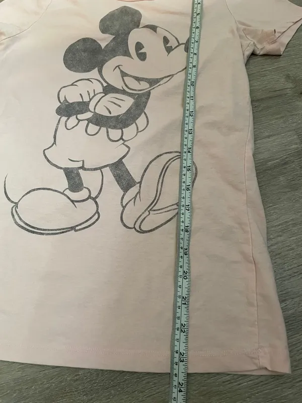 Disney Retro Mickey Mouse graphic tee size xs - Image 4