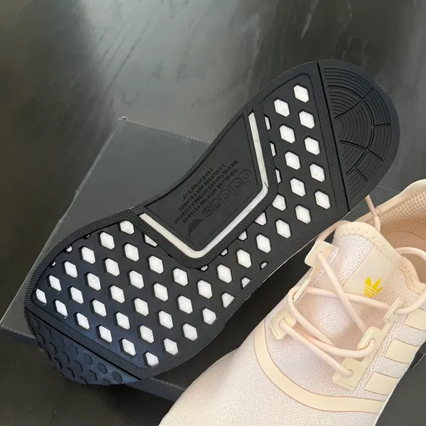 Adidas NIB  NMD R1 Ecru Tint - Image 4