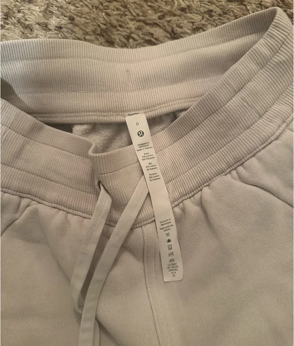 Lululemon Scuba Joggers - Image 2