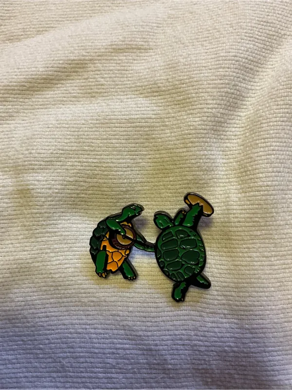 Grateful Dead Dancing Terrapin Turtles Pin - Image 4