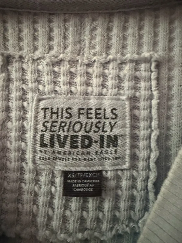 Light blue American Eagle sweater - Image 2
