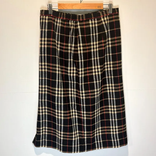 Vintage Briggs Wool Blend Plaid Mini Skirt - size 14 - Image 2