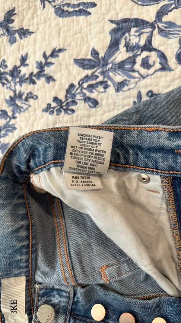 BKE Buckle Billie Shorts  - Image 2