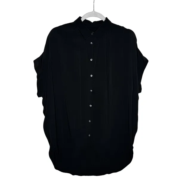 Madewell Central Drapey Button Front Dolman Shirt Size Small Black Preppy Office - Image 2