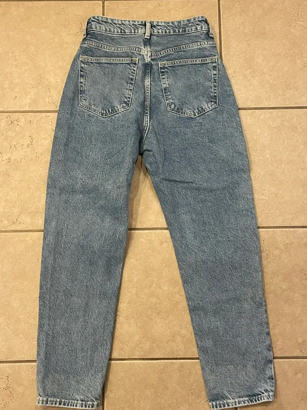 Jeans - Image 2