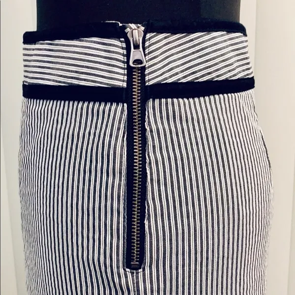 Nanette Lepore striped mini skirt. EUC. - Image 7