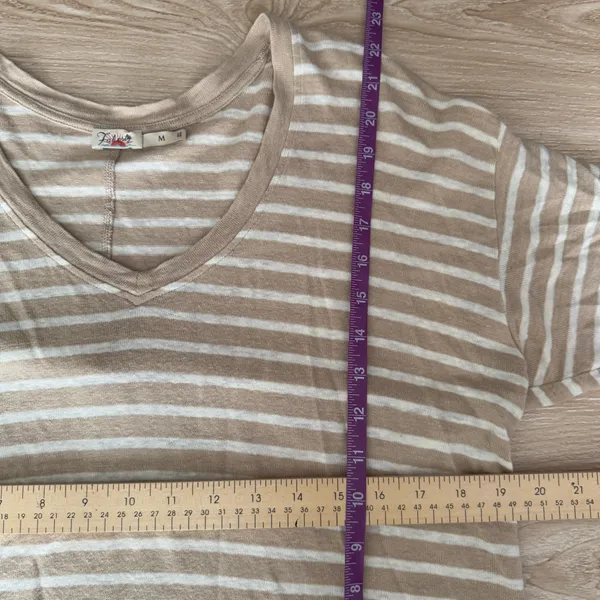 Faherty‎ Medium Oceanside Stripe V Neck Tee Linen Beige White - Image 4