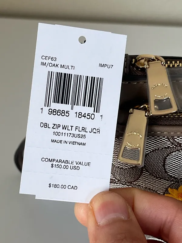 Coach Large Double Zip Wristlet - Image 5