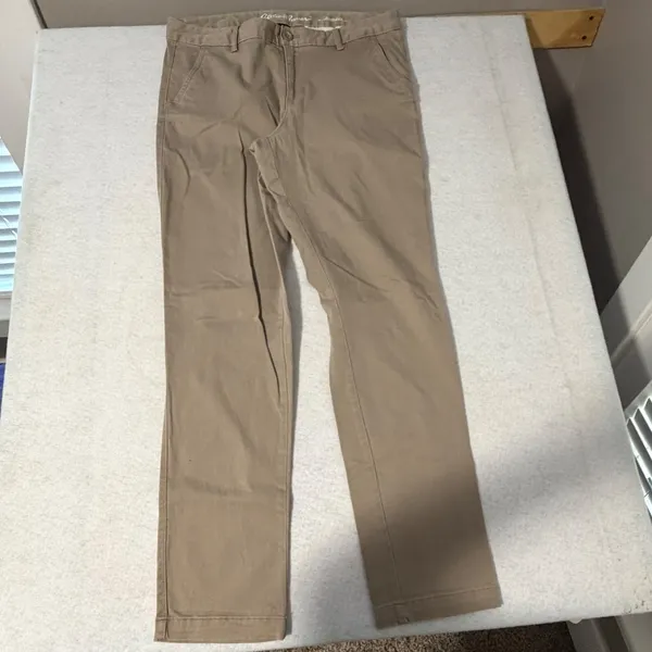 Eddie Bauer Women 10 Boyfriend Chino Pants Tan Khaki Straight Leg Cotton Stretch - Image 2