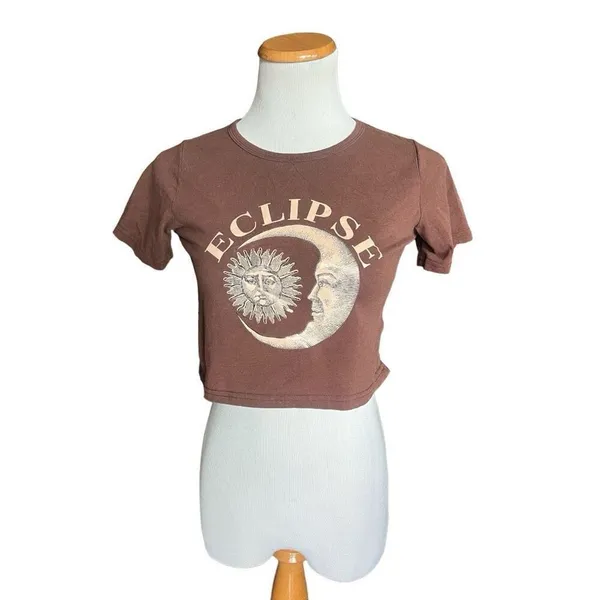 Youth Girls Eclipse Celestial Moon Sun Crop Graphic Tee Shirt Top - Sz 14/16 - Image 3