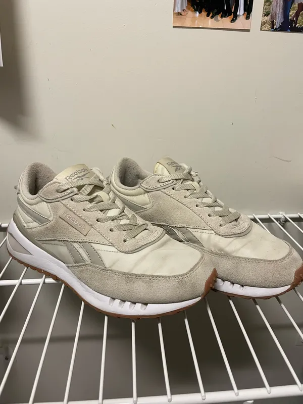 Reebok Running Shoes - Image 2