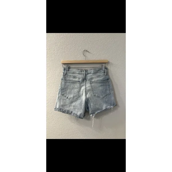 Express Midi Stretch Jean Shorts‎ Womens Size 4R Blue Denim Mid Rise - Image 2