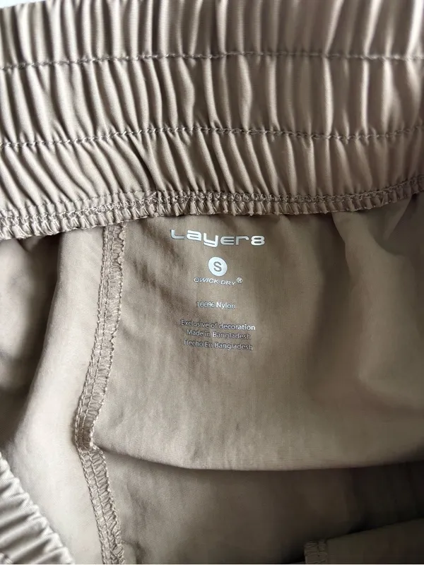 Layer 8 Night Walk Cargo Shorts Womens Small Fallen Rock Tan Nylon Hiking NWT - Image 8