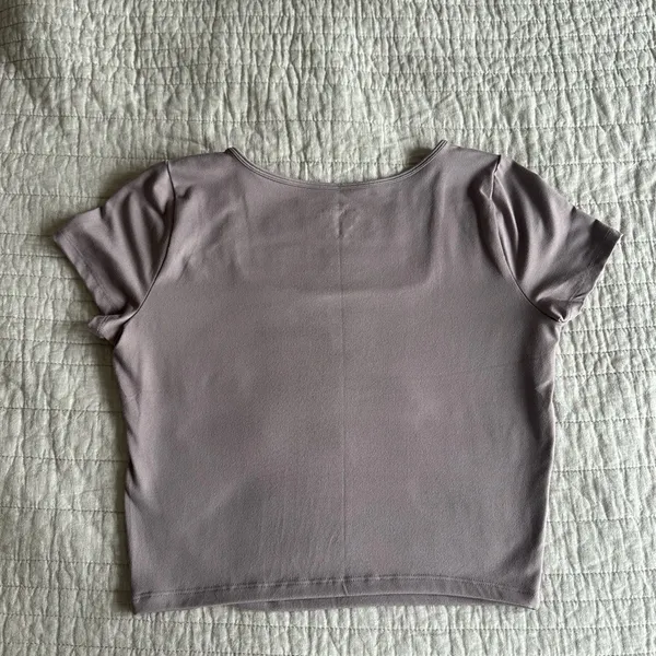 Hollister Mauve Tan Fitted Crop T-Shirt - Image 3