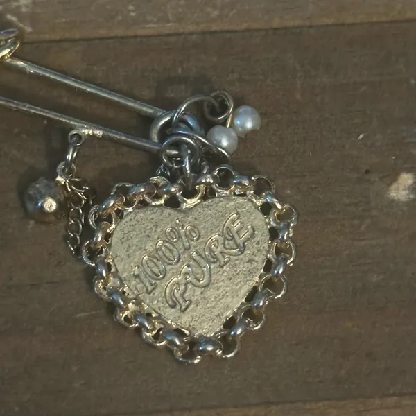 Vintage Juicy Couture safety pin charm brooch - Image 3