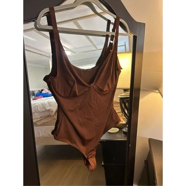 NEW Shapewear Bodysuits Tummy Control Body Shaper S Brown - Image 6