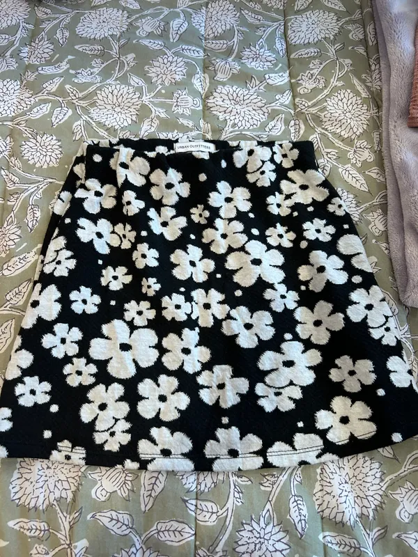 Urban Outfitters Skirt - Image 3