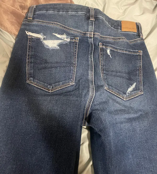 American Eagle Jeans - Image 4