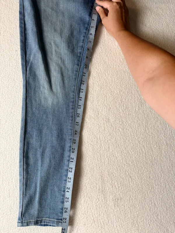 Levi's signature high rise skinny jeans - Image 6