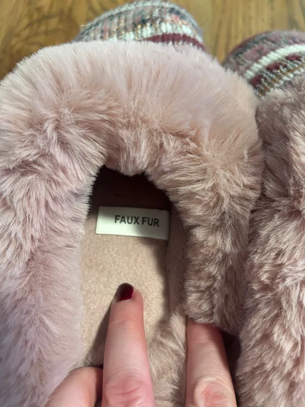 Isotoner Pink Knit Faux Fur Slippers - Image 4
