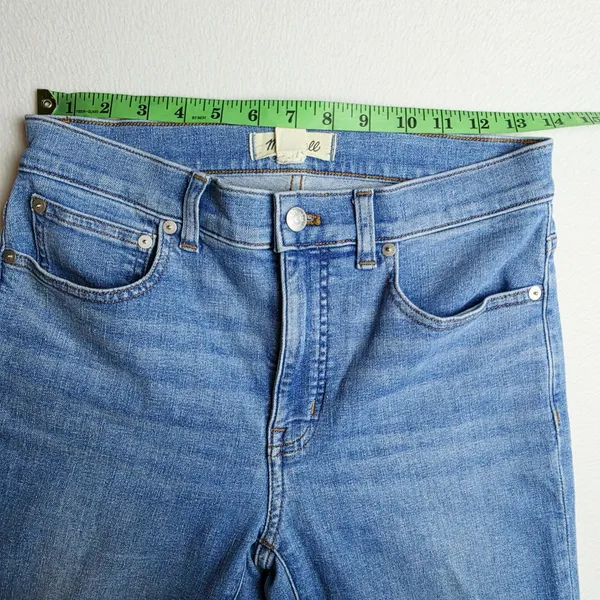 Madewell Kick Out Full-Length Flare Jeans‎ Medium Wash Raw Hem DM7443 Blue 27 - Image 8