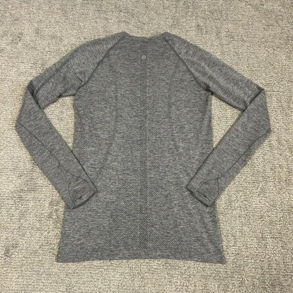 Lululemon Swiftly Tech Shirt Long Sleeve Womens 8 Gray Top Athletic Stretch - Image 3