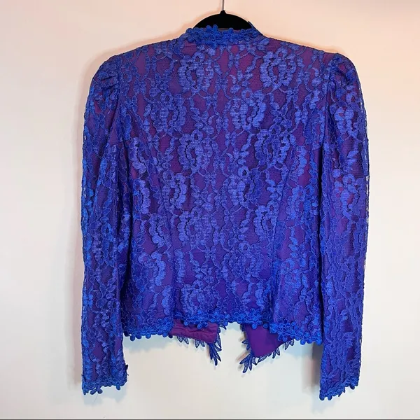 Vintage 80s Size 13/14 Cachet by Bari Protas Lace Embellished Victorian Jacket - Image 6