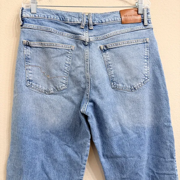 Free People Women's Risk Taker Mid-Rise Straight-Leg Jeans‎ Size 31 - Image 7