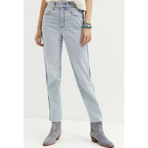Anthropologie pilcro women's The‎ Vintage straight jean Size 30 Southwestern - Image 3