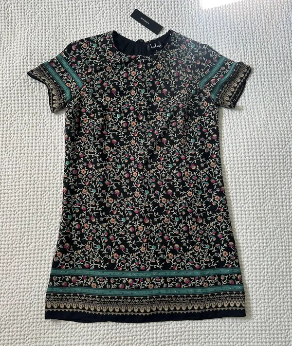 Lulus Floral Shift Dress - Image 2