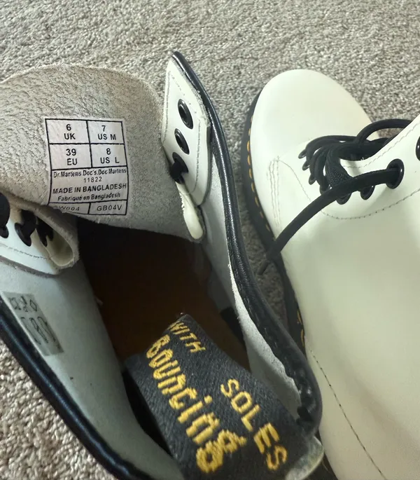 Dr. Martens boots white - Image 4