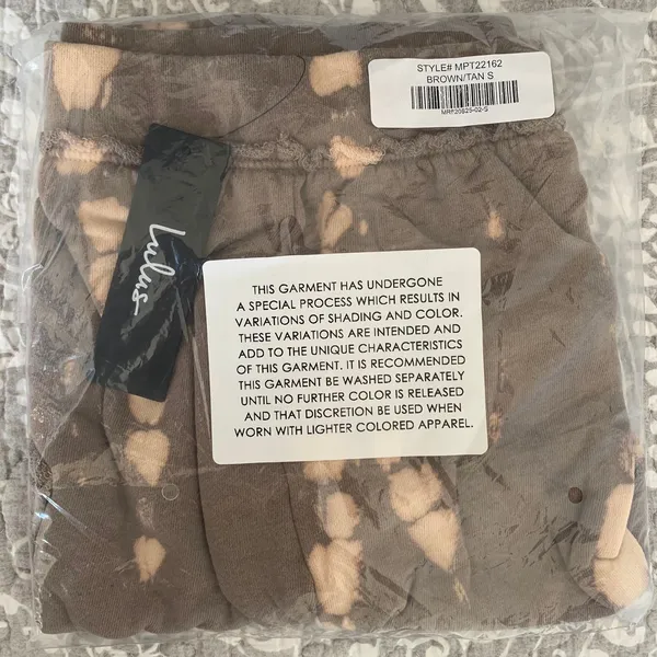 NWT Lulu's‎ It's a Lifestyle Lounge Pull-On Shorts in Brown Tie-Dye - Image 7