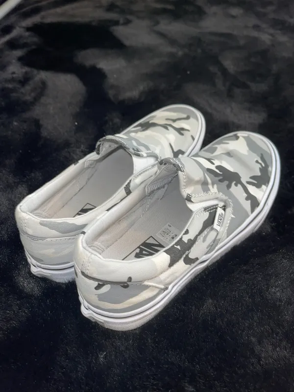 Vans Slip-on Shoes - Image 2