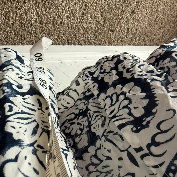 Hanalulu Wahine Navy White‎ Floral Maxi Dress Med Rayon Strappy Vacation - Image 6