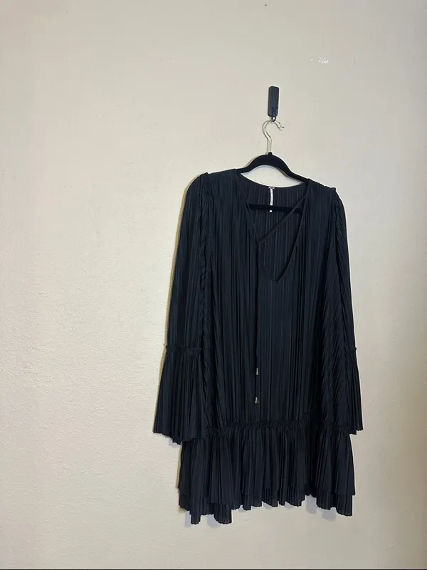Free People Cant Help It Mini Dress Black Pleated‎ Dress Size Small - Image 6