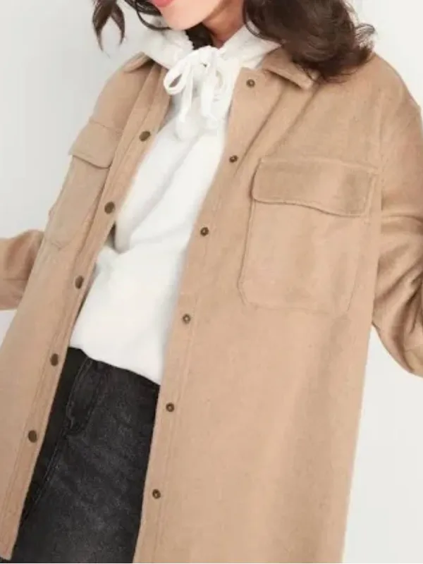 Old Navy Camel Soft Brushed Utility Shirt Jacket in Size Small Tall - Image 4