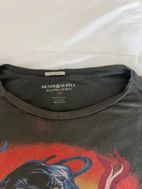 Ralph Lauren Graphic Tee - Image 3