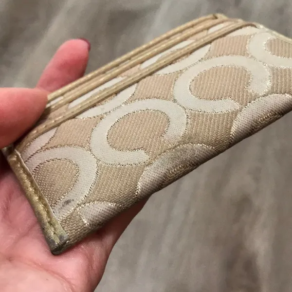 Coach Gold Logo Card Holder Wallet - Image 6